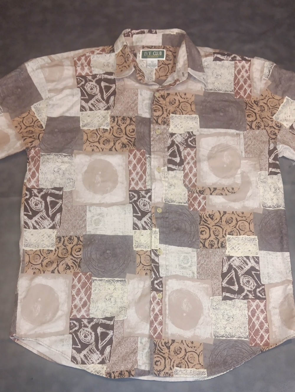 Vintage Ivy Club Classics Abstract Patchwork Geometric Button Down Shirt (Large)
